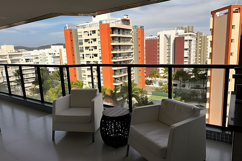 Apto 82 | 4 dorms a 450m da praia