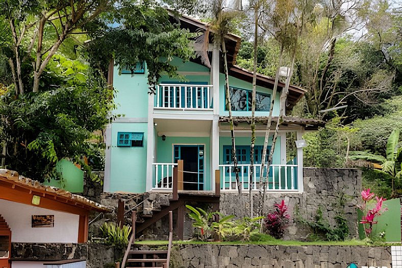 Casa Perequê | Churrasco e piscina a 300m da praia