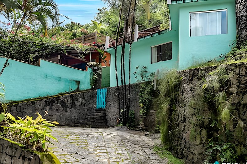 Casa Perequê | Churrasco e piscina a 300m da praia