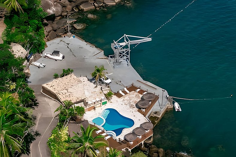 Casa Ponta da Sela | Acesso ao mar e área de lazer