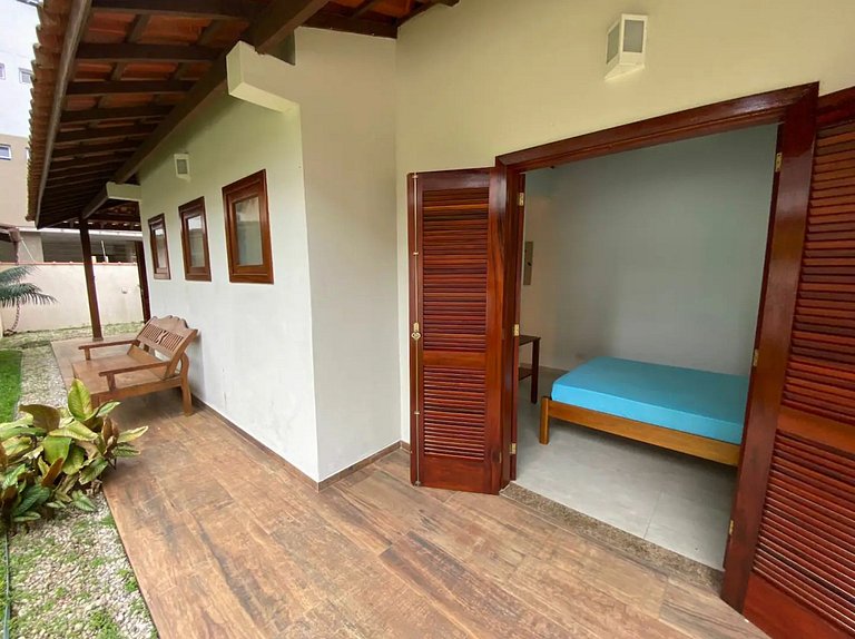 Casa Tenório | 5 dormitórios, jacuzzi e piscina em Ubatuba