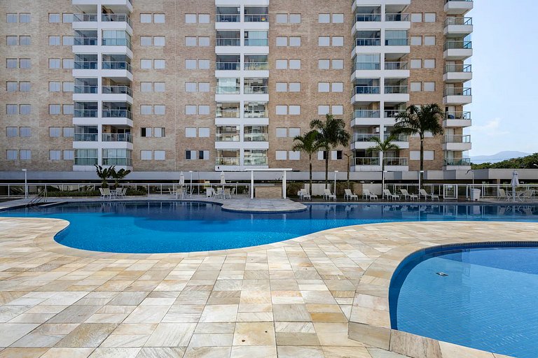 Cobertura D | Apê com piscina privativa e vista da serra